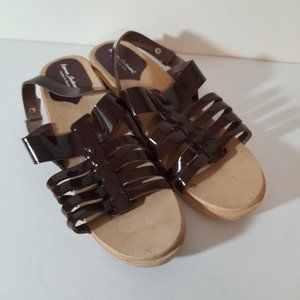 HANNA ANDERSON  Swedish  Strappy Sandals Brown Patent  Leather 41 EU 10.5 US